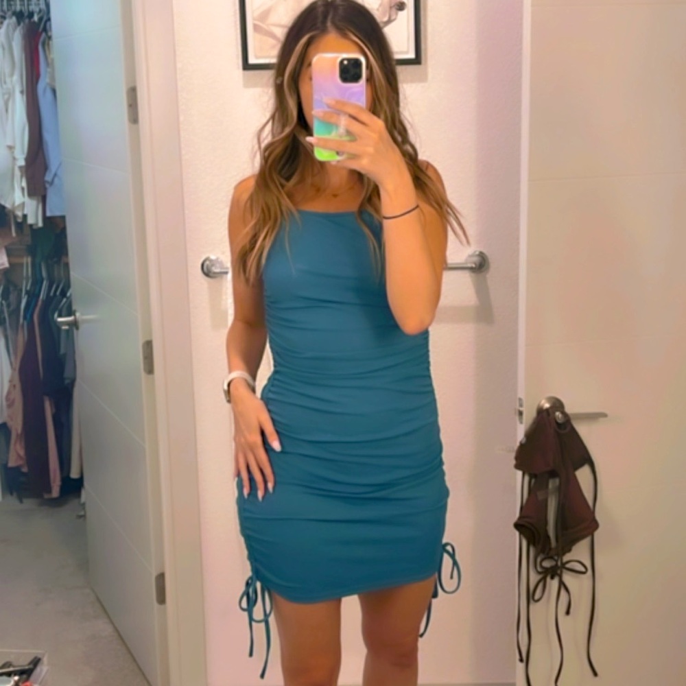 Blue bodycon mini dress